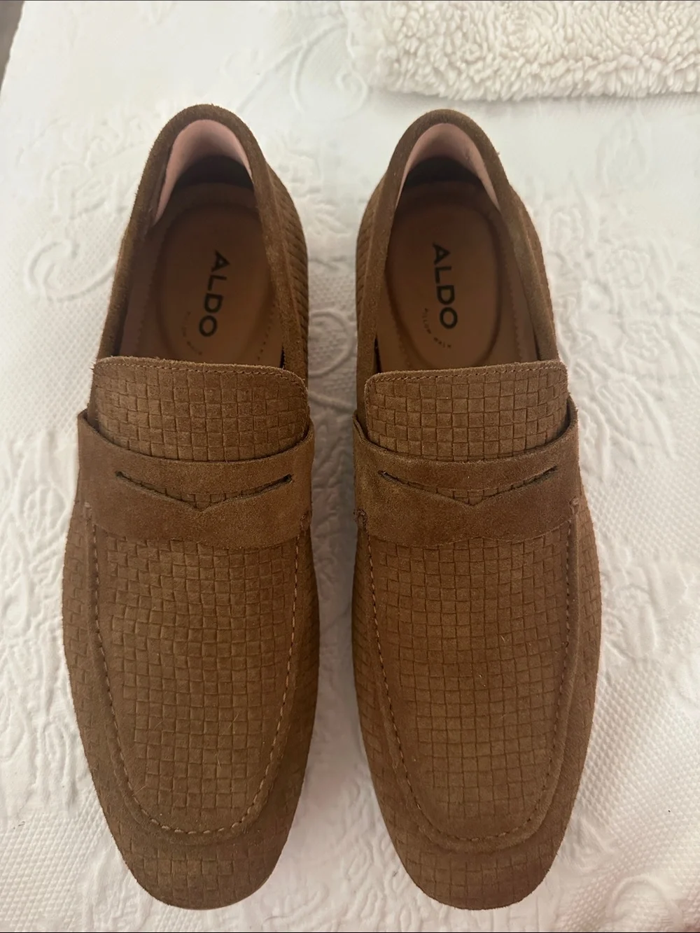 Aldo suede upper